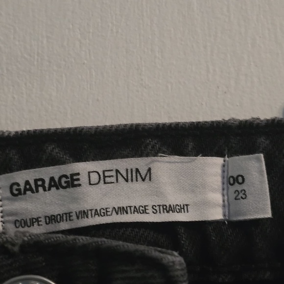 Garage Black Distressed Women Jeans - Picture 7 of 7